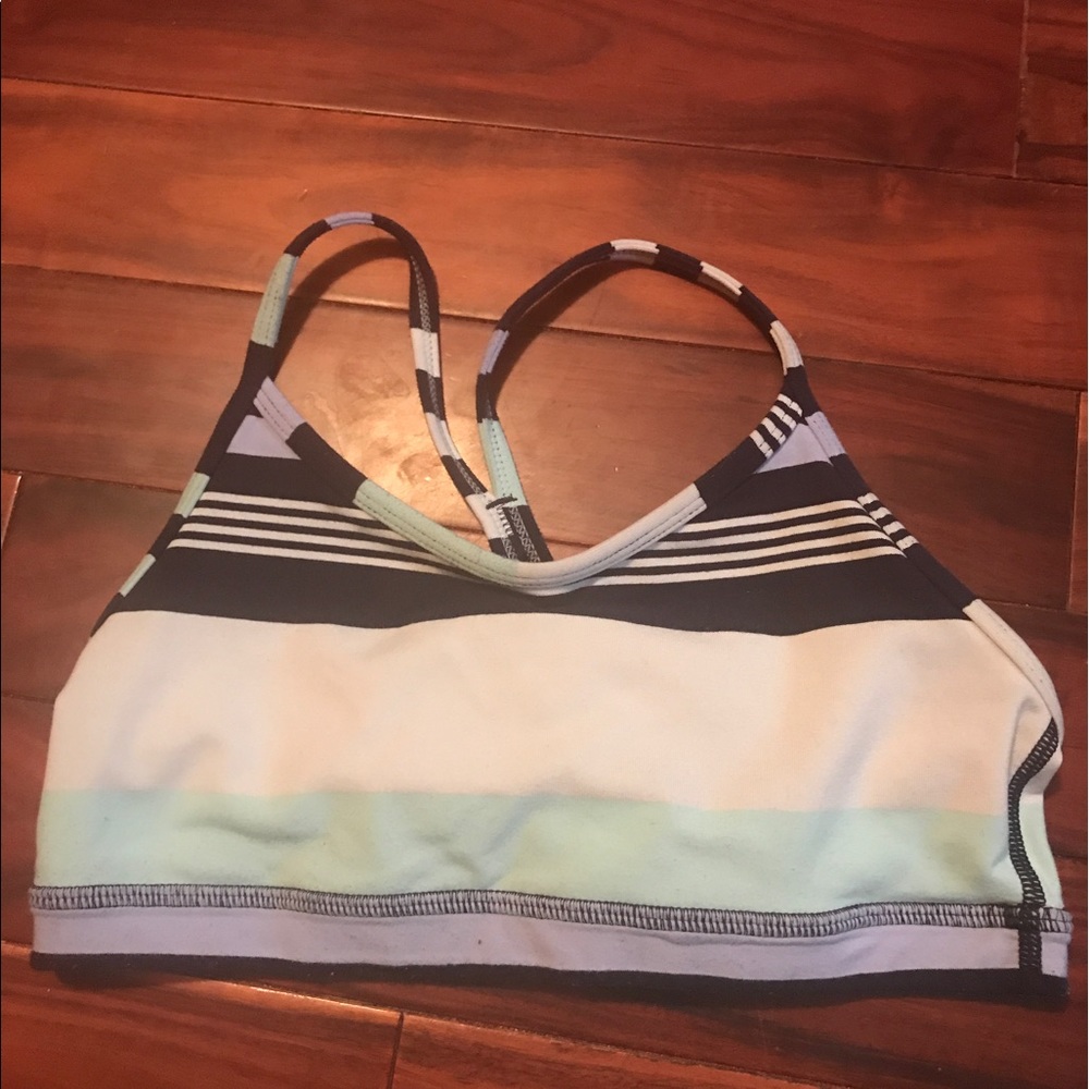 Lululemon size 4